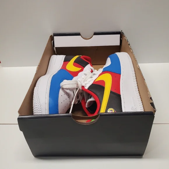 Nike Air Force1 '07 QS Shoes "UNO" White Black Red Blue Yellow - Picture 7 of 7